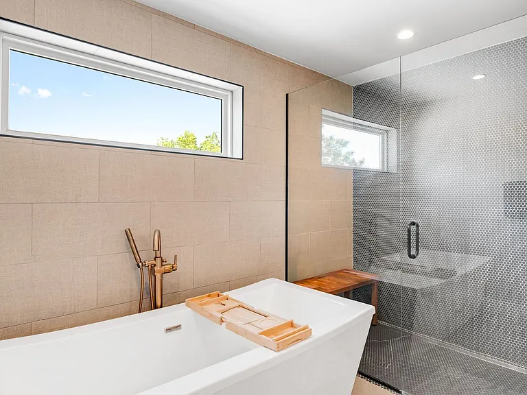 3524 Mariposa St — Photo 18
