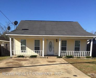 38 Ryan Loop, Phenix City, AL, 36869