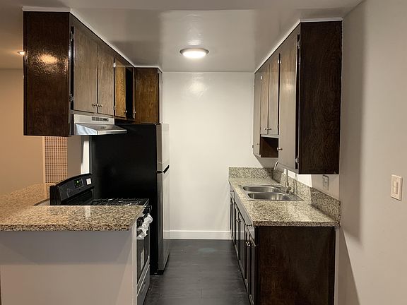 2nd image of 1327 S Saint Andrews Pl #7