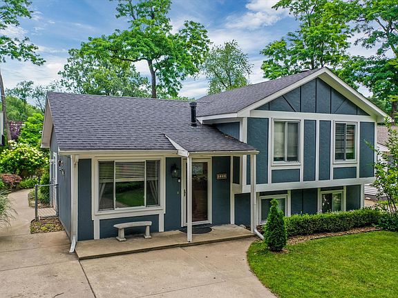 3rd image of 4110 Echo Dr