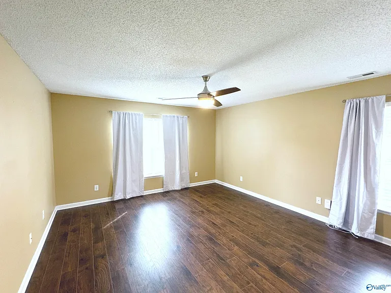 117 Bremerton Dr SW — Photo 17