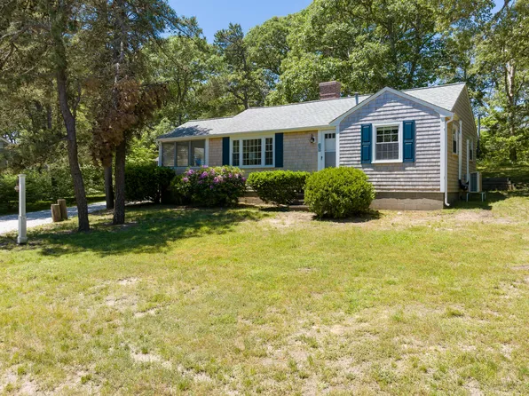 25 Bobbies Lane, South Chatham, MA 02659