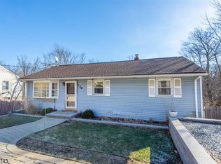 126 Brooklyn Stanhope Rd, Stanhope, NJ 07874