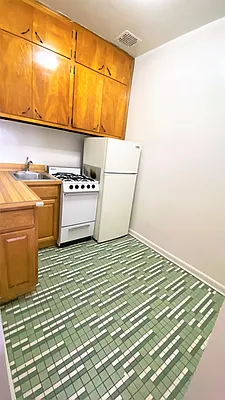 Rented by JK Dansar Corp | media 18