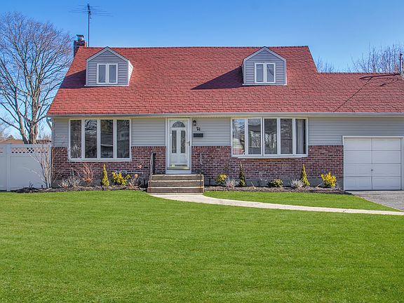 2nd image of 21 Furwood Dr