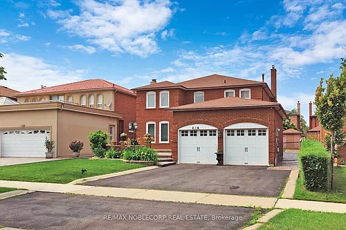 131 Dunstan Cres #LOWER Photo 1 131 Dunstan Cres #LOWER Photo 1