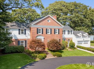 610 3rd St, Muskegon, MI 49445