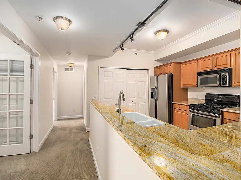283 S Zeeb Rd #204 — Photo 11
