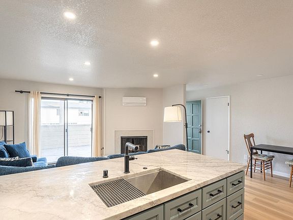 5th image of 504 Ocean Ave APT 2