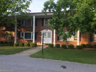 55 Brookside Dr, Hendersonville, NC, 28792