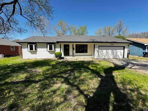 4406 SW 17th St, Topeka, KS 66604
