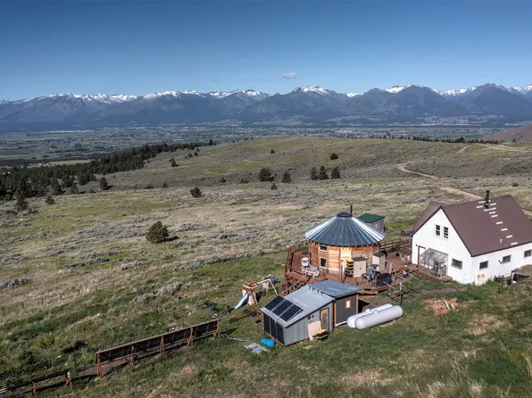 2879 Soft Rock Rd, Corvallis, MT 59828