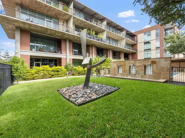 3030 Bryan St Suite 207, Dallas, TX 75204