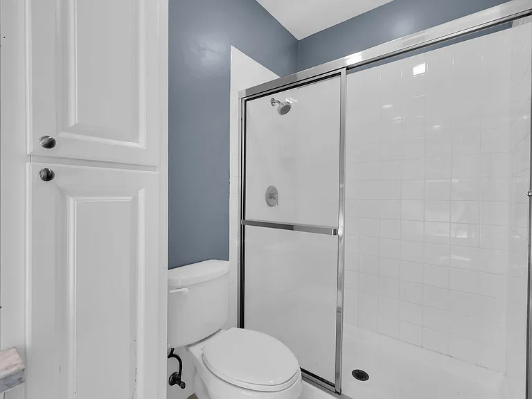 228 Murray Ct — Photo 18