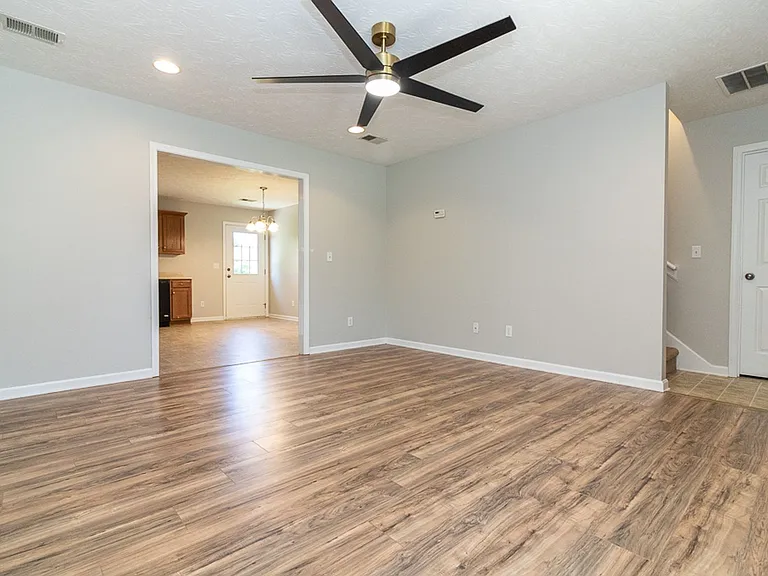 134 Twin Lakes Dr — Photo 7