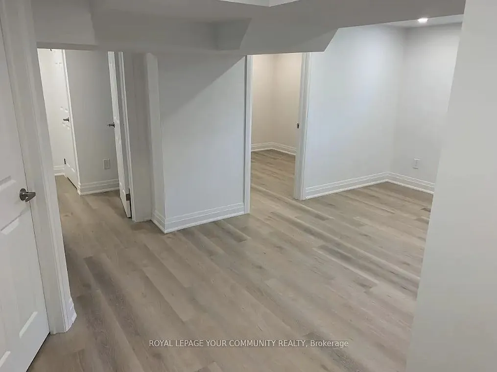 2 bed, $1,400 — Photo 4