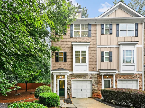 3034 Lauren Parc Rd, Decatur, GA 30032