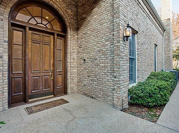 2nd image of 13828 Rockbend Pl