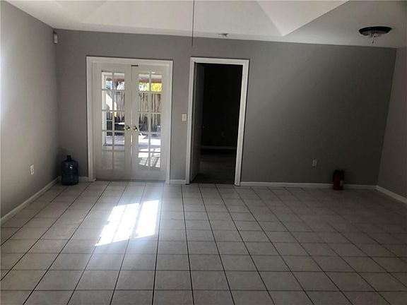 4th image of 4109 Eastridge Cir