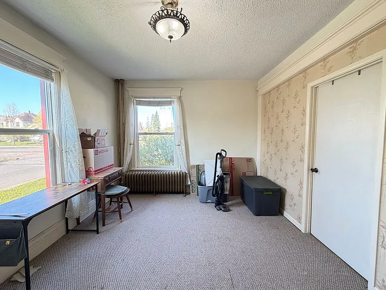 1128 Hammond Ave #1 — Photo 18