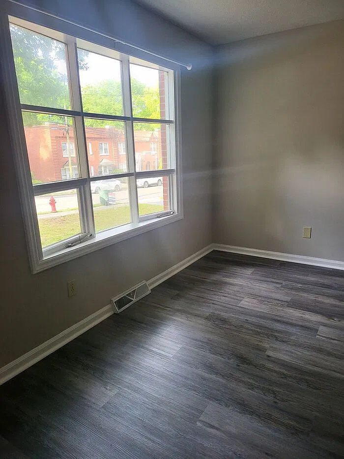 2 bed, 1.5 bath, 960 sqft, $1,100 — Photo 4