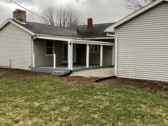 3rd image of 206 E North St