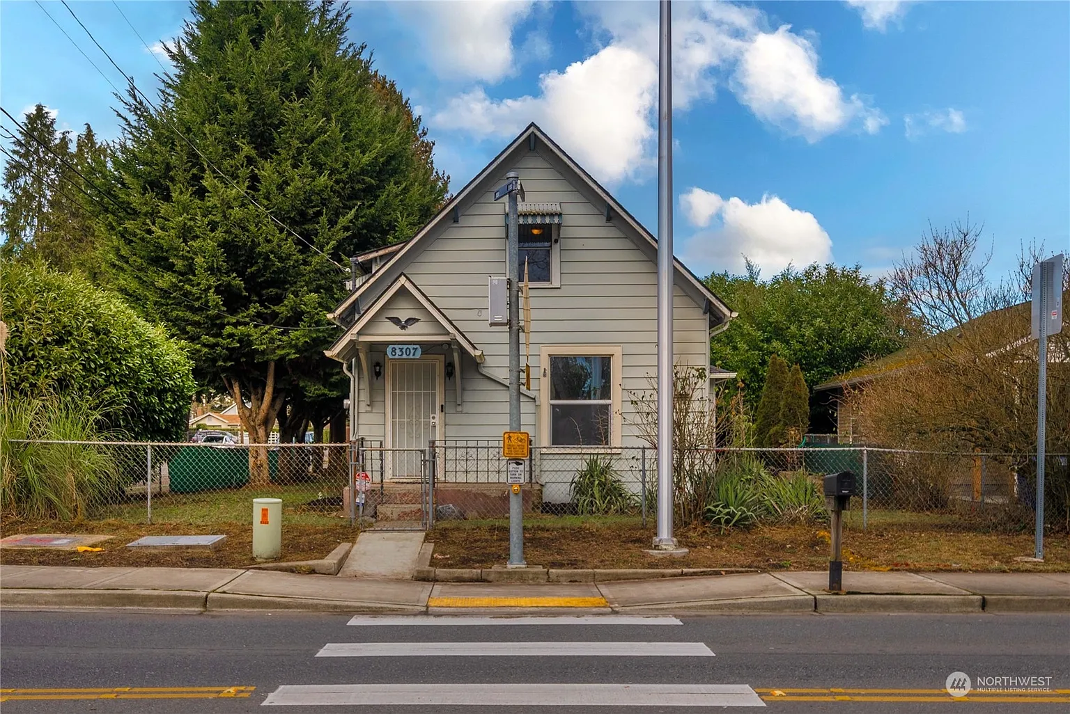 8307 Berkeley Street SW photo 1
