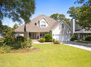 512 Medcalf Drive SW, Sunset Beach, NC 28468