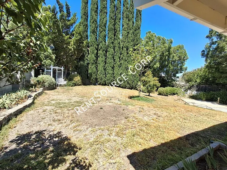 26421 Torrey Pines Dr — Photo 29