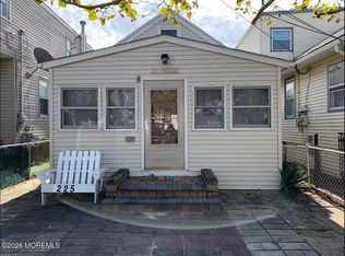 225 Grant Ave, Seaside Heights, NJ