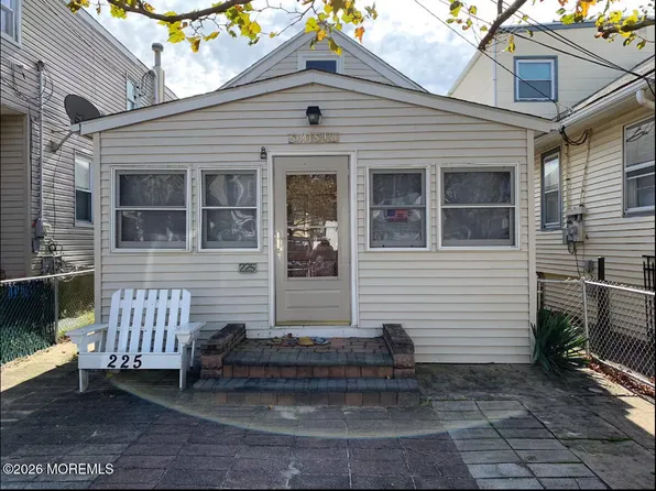 225 Grant Avenue, Seaside Heights, NJ 08751