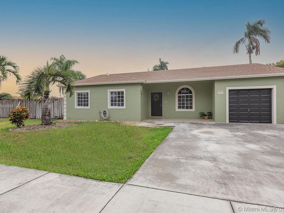 1st image of 1333 NW 1st Ave