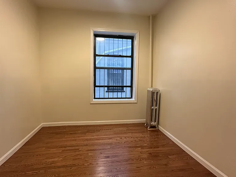 2519 Beverley Rd #1 — Photo 9