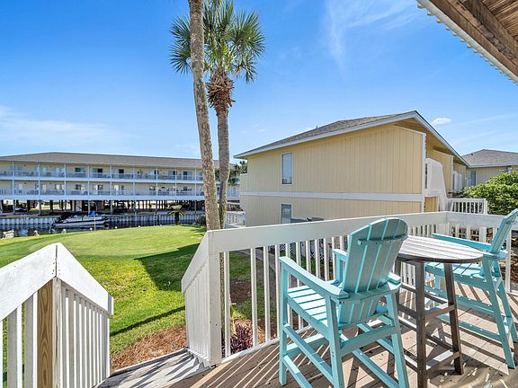 5th image of 775 Gulf Shore Dr Unit 1028