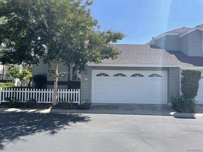 7 Robinsong #149, Irvine, CA, 92614