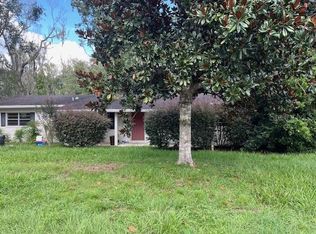 4921 NW 37th Dr, Gainesville, FL 32605