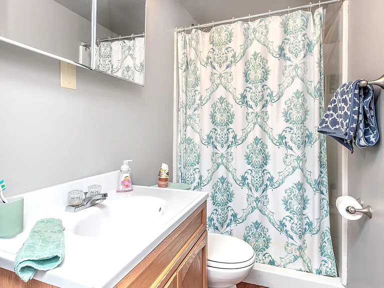 1411 Bingham St — Photo 10