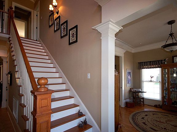 Foyer with soaring ceilings