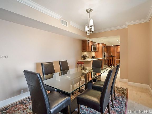 3rd image of 1121 Crandon Blvd APT E1003