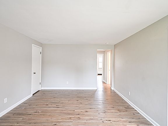4th image of 7002 Ohio Ave APT 2