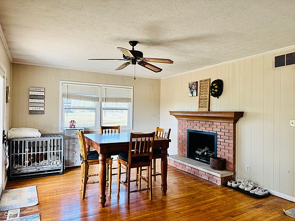 5th image of 1177 W Curry Rd