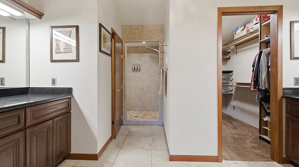 8024 Tanwax Dr SE — Photo 2