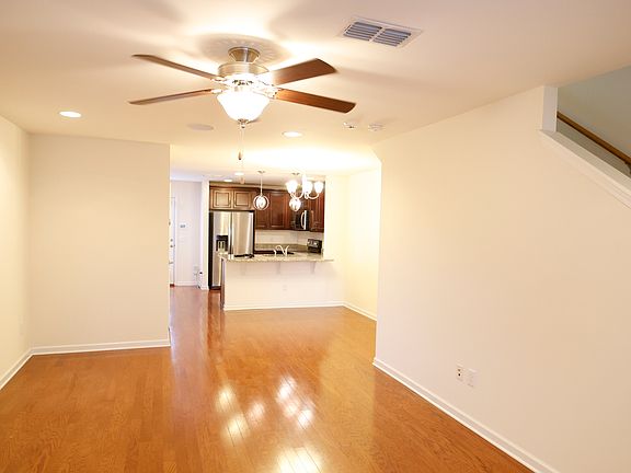 5th image of 2570 River Trail Dr