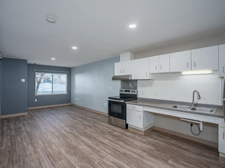 The Riverview — Photo 12