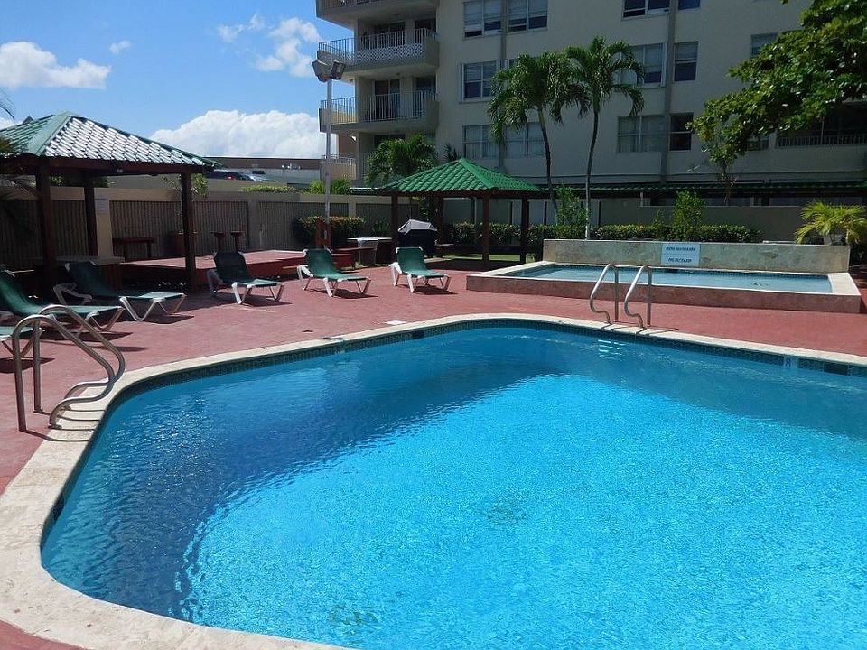 2nd image of 1 Cond. Tropicana