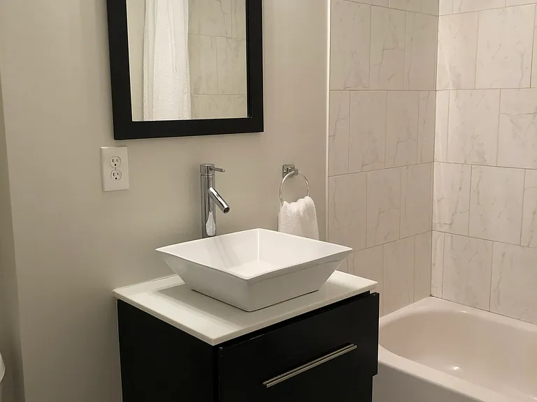 11 Tufts St #6 — Photo 7