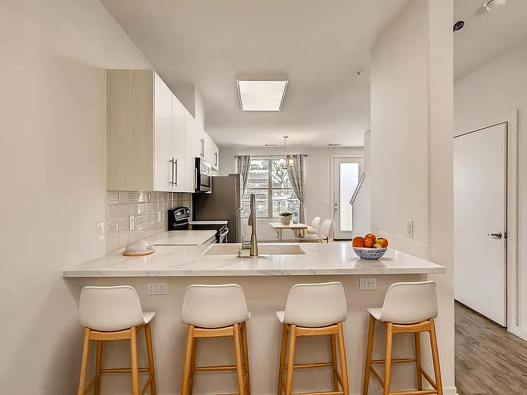 7805 Cooper Ln #206 — Photo 3