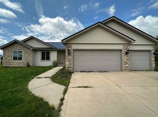 17703 Bishop Rd, Spencerville, IN 46788