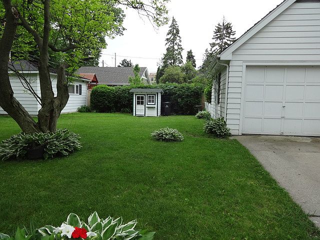2nd image of 528 N Ellsworth St