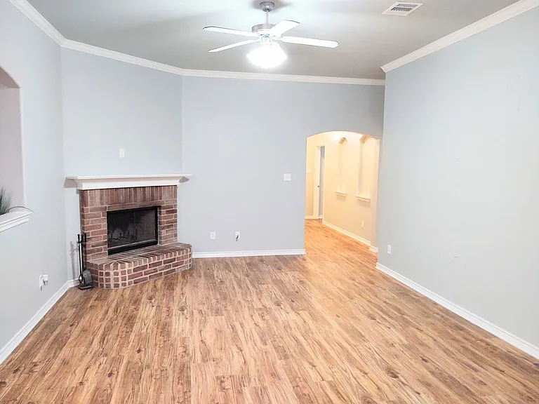 3024 Lake Side Dr — Photo 18
